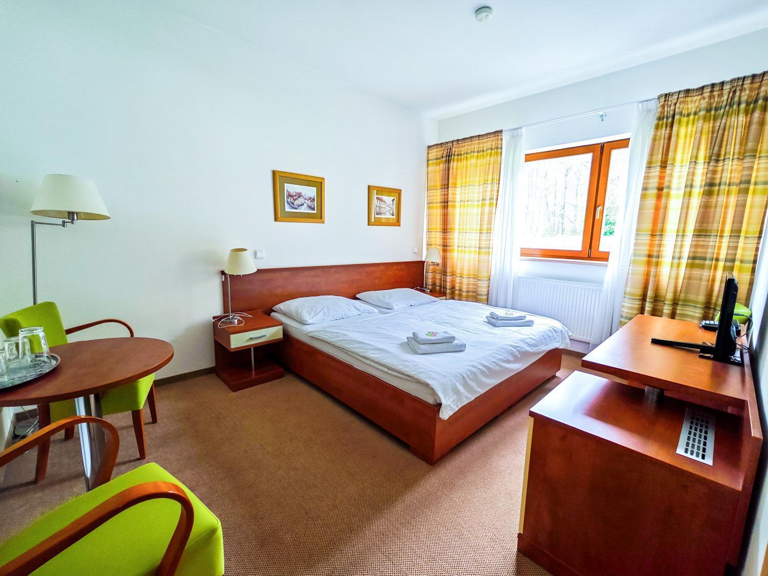 Hotel Bazant Karlovy Vary Ngoại thất bức ảnh